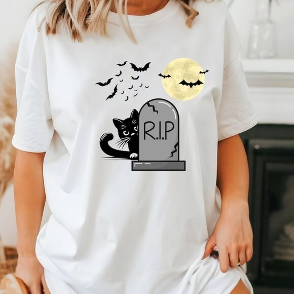 Unbranded Tops - Spooky Black Cat TShirt Halloween Tombstone Tee for Cat Lovers Funny Tee